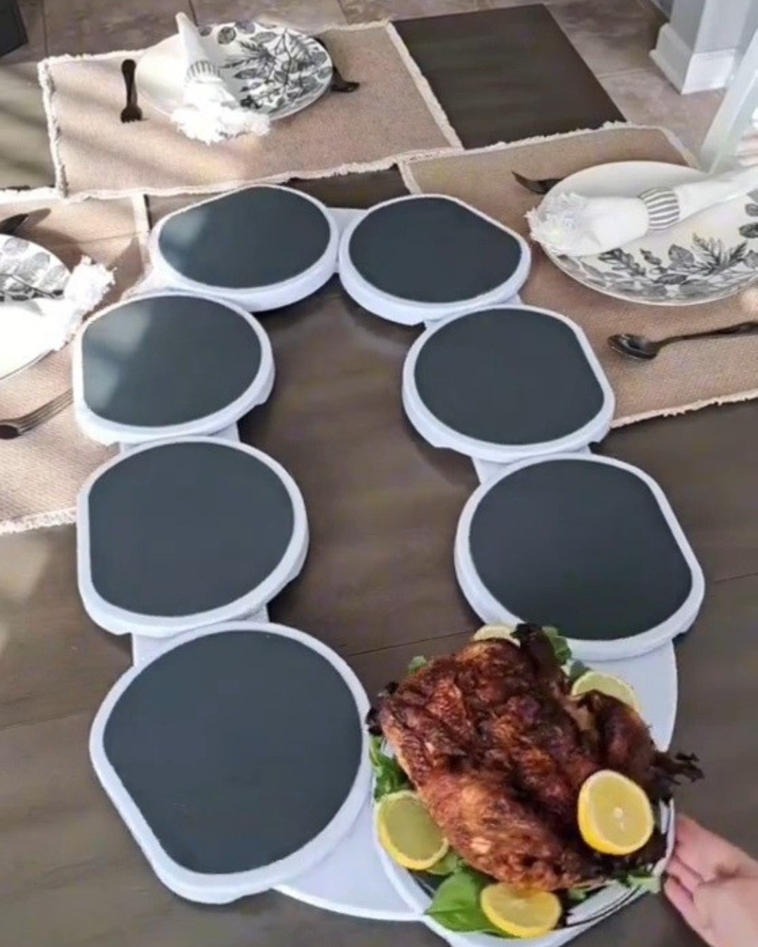 SpinServe 360 – Multifunctional Rotating Table Tray